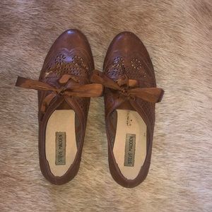 Steve Madden Oxfords